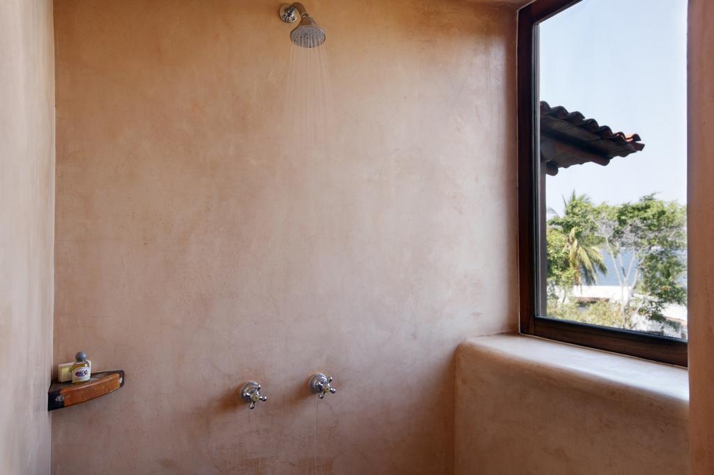 Hotel Casa Don Francisco Ixtapa  Buitenkant foto