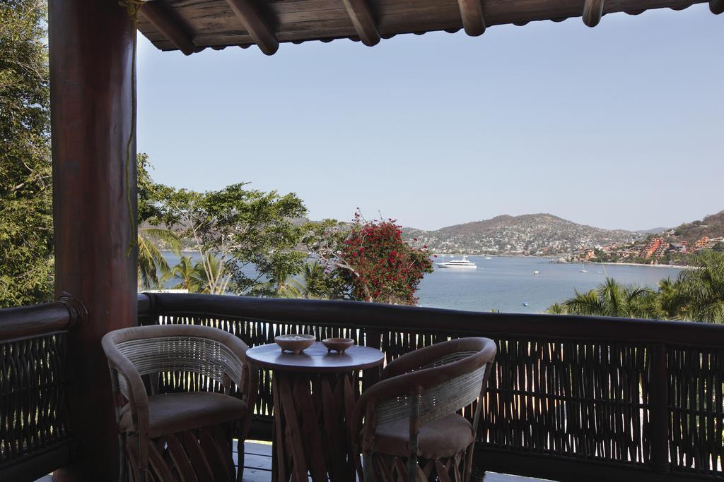 Hotel Casa Don Francisco Ixtapa  Buitenkant foto