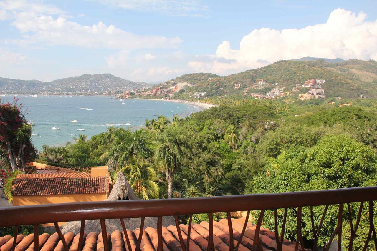 Hotel Casa Don Francisco Ixtapa  Buitenkant foto